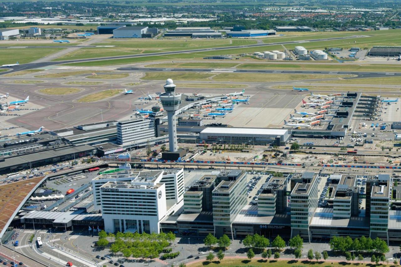 阿姆斯特丹机场喜来登酒店及会议中心 史基浦 外观 照片